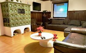 Große Wohnung im Odenwald 1